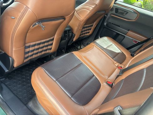 Used 2024 Ford Bronco Sport Badlands w/ Premium Package AWD/4WD image 32