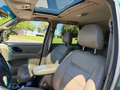 Used 2002 Ford Escape XLT FWD image 11