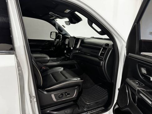 Used 2022 RAM 1500 Limited w/ Body-Colour Bumper Group AWD/4WD image 23