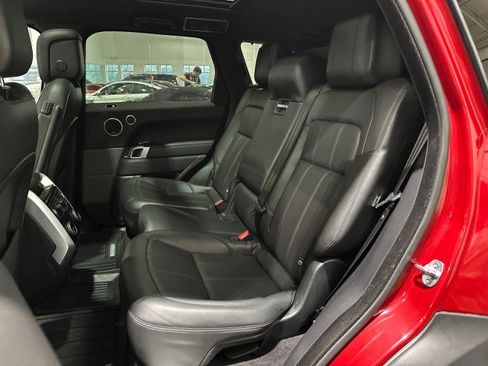 Used 2019 Land Rover Range Rover Sport HSE AWD/4WD image 6