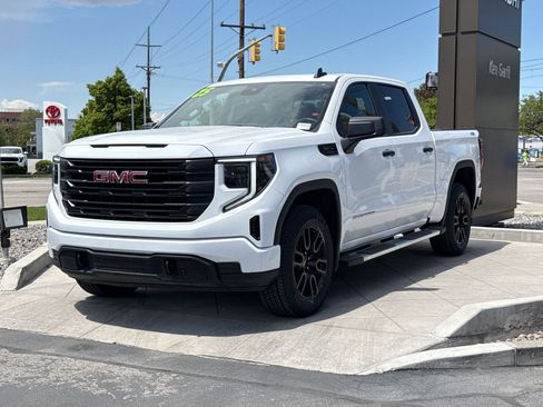 Used 2025 GMC Sierra 1500 Pro w/ Graphite Edition AWD/4WD image 10