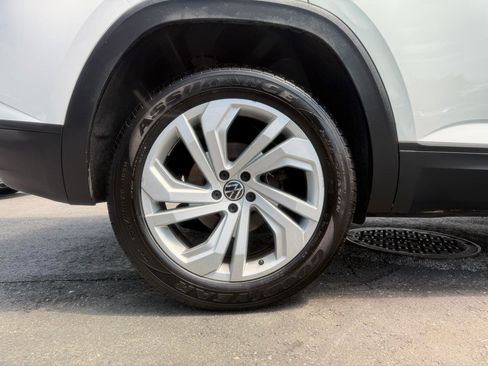 Used 2020 Volkswagen Atlas Cross Sport SEL AWD/4WD image 31