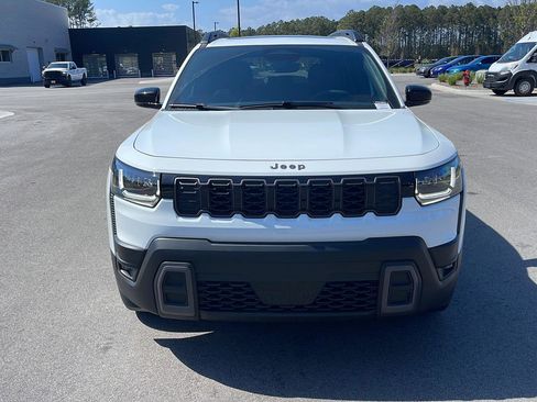 New 2026 Jeep Cherokee Limited AWD/4WD image 2