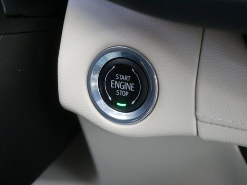 Used 2023 Buick Envision Avenir AWD/4WD image 25