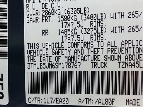 Certified 2025 Toyota Tacoma TRD Off-Road w/ TRD Off Road Premium Package image 26