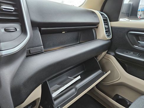 Used 2020 RAM 1500 Big Horn image 18