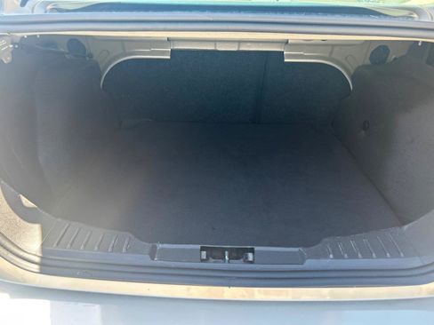 Used 2018 Ford Focus SE FWD image 21