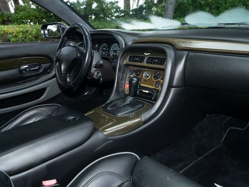 Used 2002 Aston Martin DB7 Vantage RWD image 15