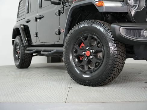 Used 2020 Jeep Wrangler Unlimited Rubicon AWD/4WD image 17
