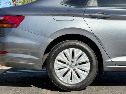 Used 2019 Volkswagen Jetta FWD image 10
