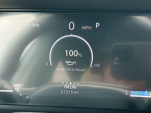 Used 2024 Jeep Grand Cherokee L Limited image 12