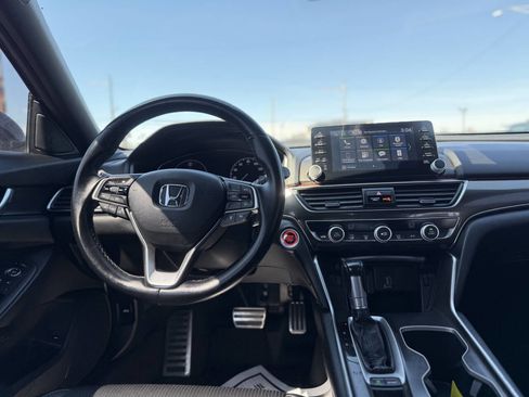 Used 2019 Honda Accord Sport image 31