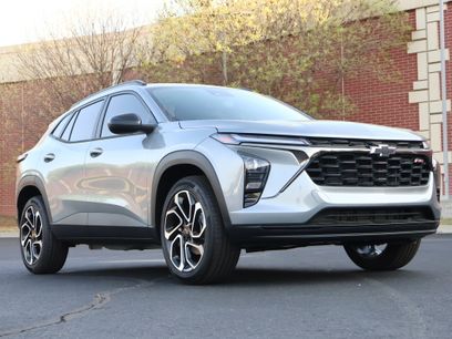 New 2026 Chevrolet Trax RS w/ Sunroof Package