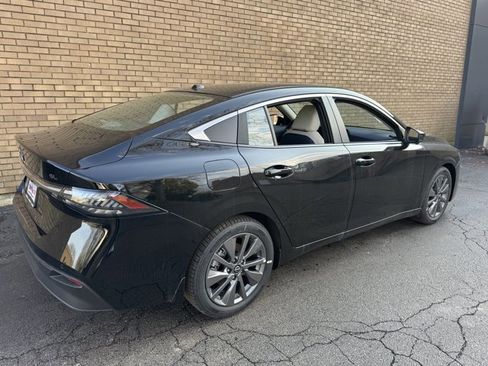 New 2026 Nissan Sentra SL w/ Floor Mat Package image 21