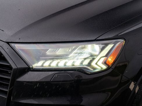 Used 2020 Audi Q7 3.0T Prestige w/ Prestige Package image 28