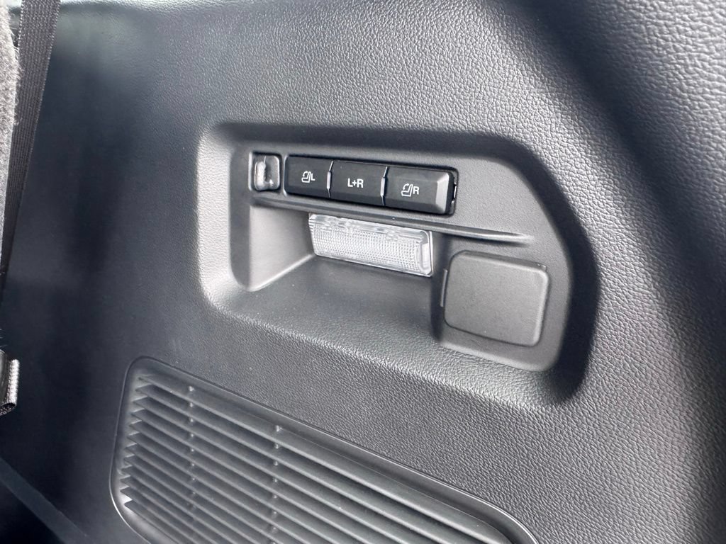 Used 2026 Ford Explorer ST AWD/4WD image 45