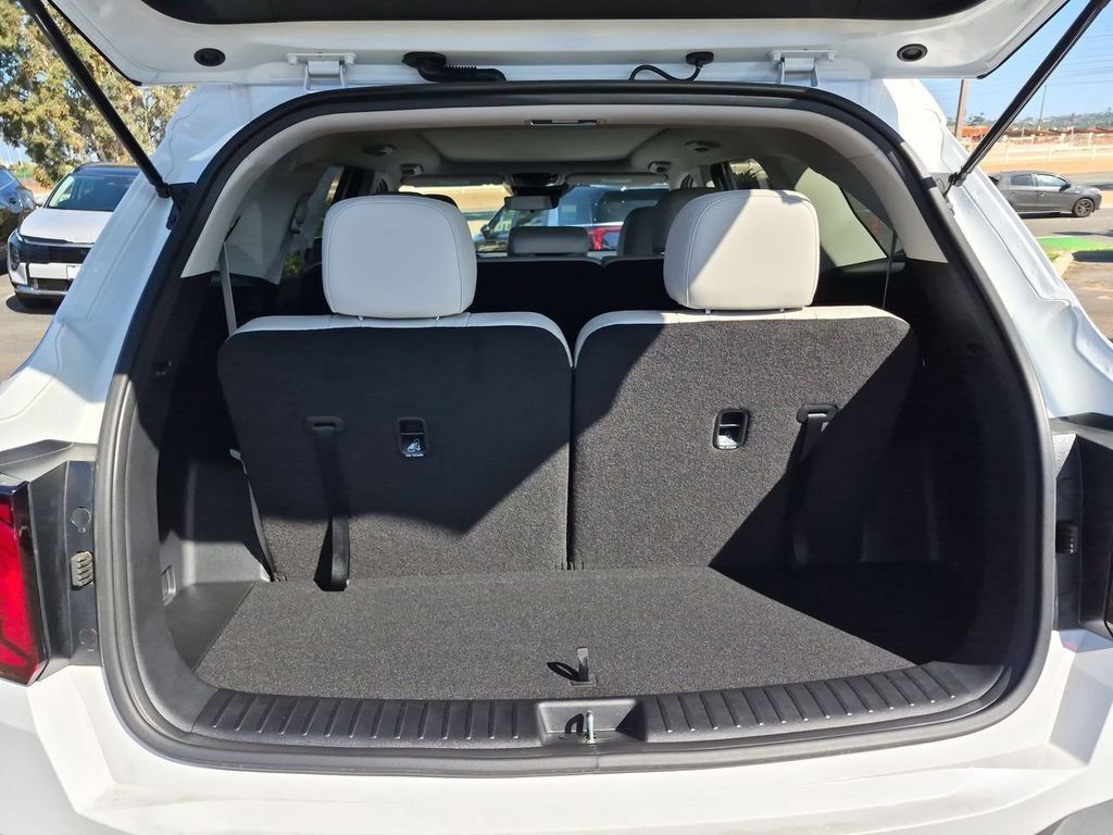 New 2026 Kia Sorento S FWD image 27