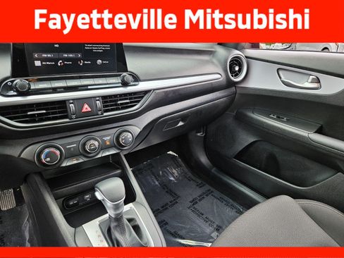 Used 2024 Kia Forte LXS FWD image 19