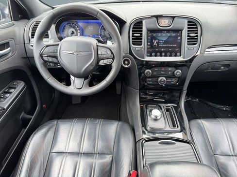 Used 2023 Chrysler 300 S RWD image 27