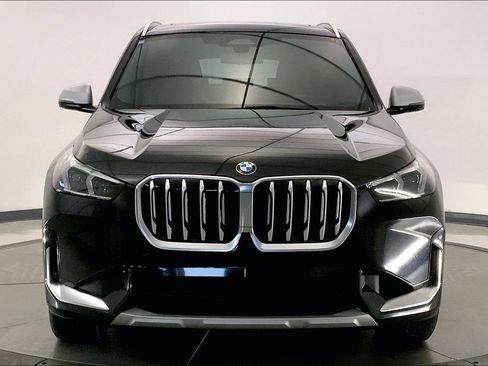Certified 2023 BMW X1 xDrive28i w/ Premium Package AWD/4WD image 2