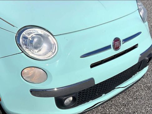 Used 2017 FIAT 500 Lounge image 28