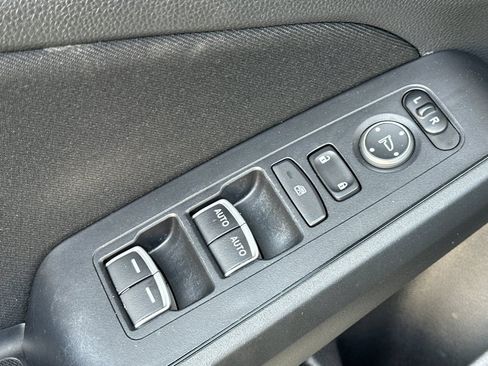 Used 2022 Honda Civic Sport image 11