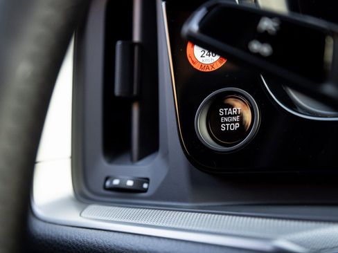 New 2026 Porsche Cayenne image 17