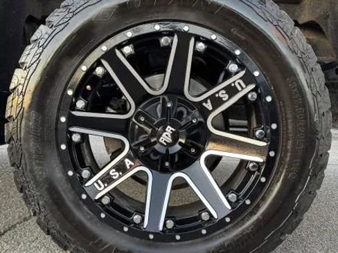 Used 2017 GMC Sierra 1500 SLT image 14