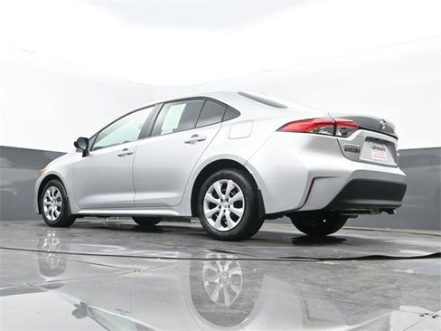 Used 2026 Toyota Corolla LE image 24