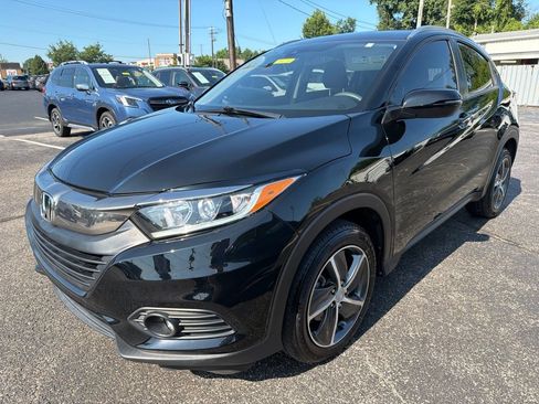 Used 2021 Honda HR-V EX image 3