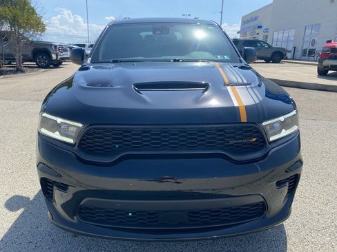 Used 2023 Dodge Durango R/T w/ Hemi Orange Plus Package AWD/4WD image 8