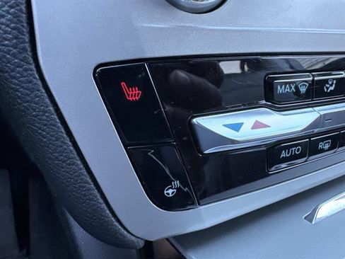 Used 2023 Ford Explorer XLT w/ Equipment Group 202A image 21