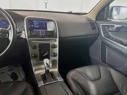 Used 2013 Volvo XC60 3.2 FWD image 26