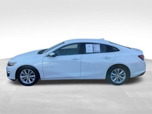 Used 2021 Chevrolet Malibu LT FWD image 31