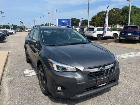 Used 2023 Subaru Crosstrek 2.5i Limited AWD/4WD image 2