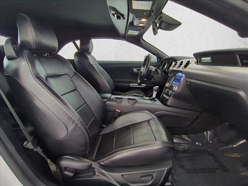 Used 2022 Ford Mustang Premium RWD image 22