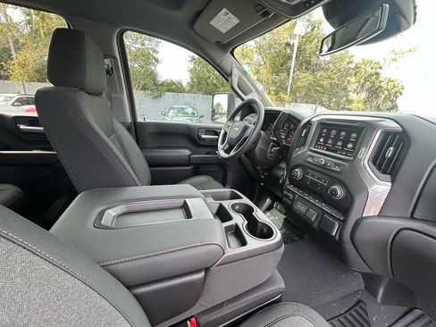 New 2026 Chevrolet Silverado 2500 Custom w/ Custom Value Package RWD image 24