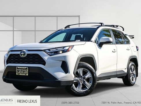 Used 2024 Toyota RAV4 LE AWD/4WD image 1