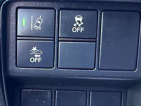 Used 2019 Honda CR-V EX image 16