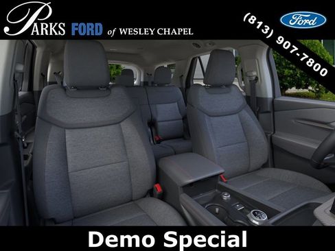 New 2026 Ford Explorer Active RWD image 10