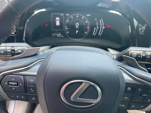 Used 2024 Lexus NX 250 FWD image 7