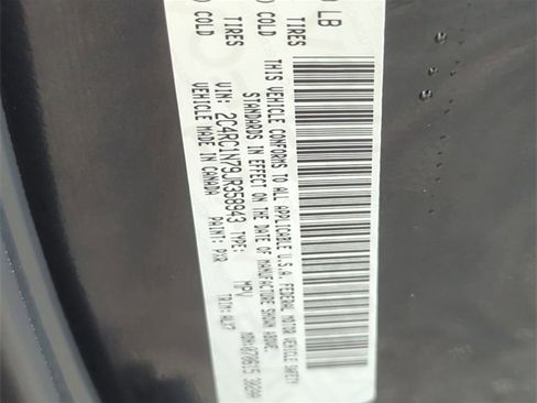 Certified 2022 Chrysler Pacifica Limited w/ Uconnect Theater Family Group image 30