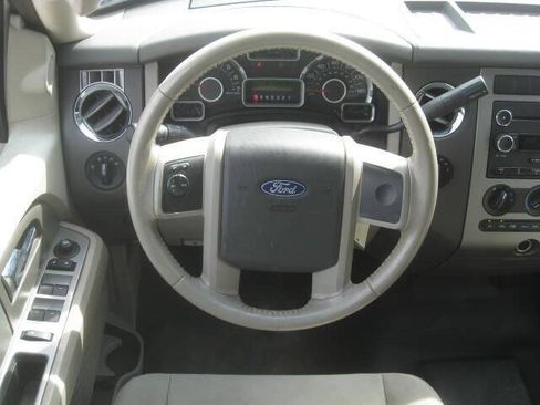 Used 2012 Ford Expedition XL w/ HD Trailer Tow Pkg AWD/4WD image 13