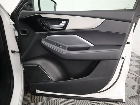 Used 2026 Acura MDX w/ Technology Package image 28