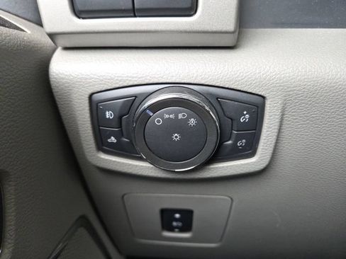 Used 2015 Ford F150 Lariat w/ Equipment Group 502A Luxury AWD/4WD image 67
