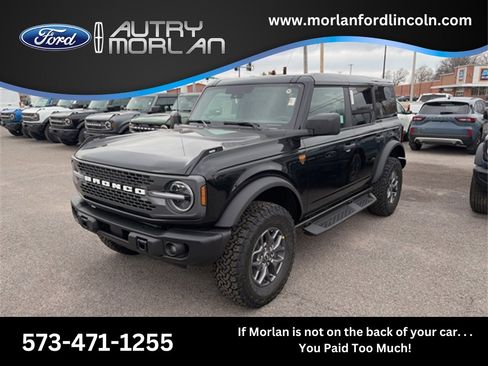 New 2025 Ford Bronco Badlands image 1