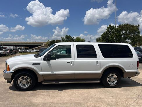 Used 2001 Ford Excursion Limited RWD image 3