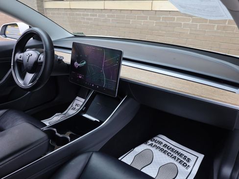 Used 2019 Tesla Model 3 Long Range AWD/4WD image 28