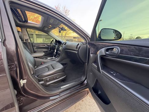 Used 2017 Buick Enclave Premium w/ Experience Buick Package image 20