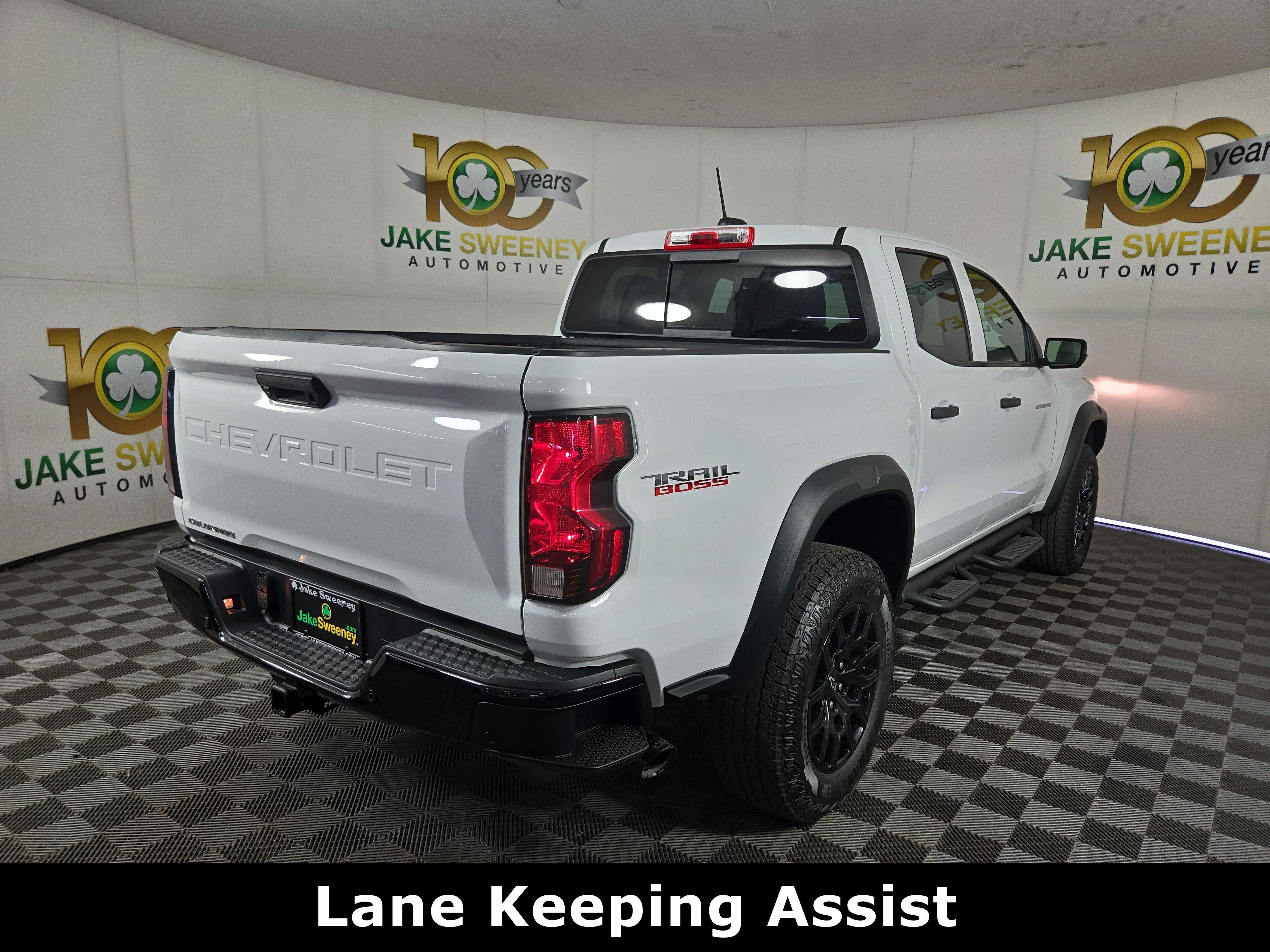 Certified 2024 Chevrolet Colorado Trail Boss w/ Safety Package AWD/4WD image 9